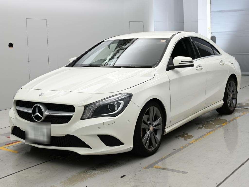 MERCEDES BENZ CLA