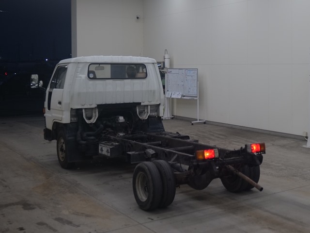 DAIHATSU DELTA