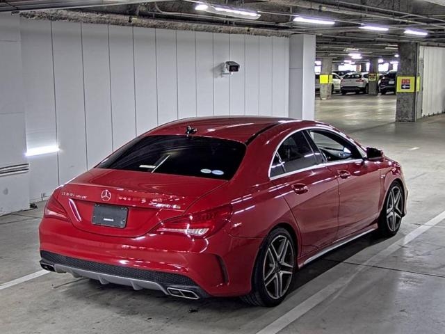 MERCEDES BENZ AMG CLA