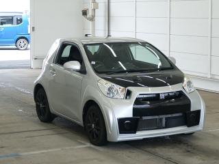 TOYOTA IQ