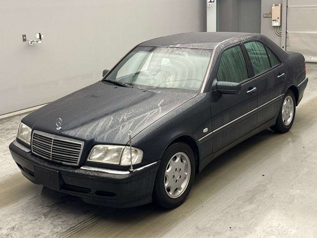 MERCEDES BENZ C CLASS