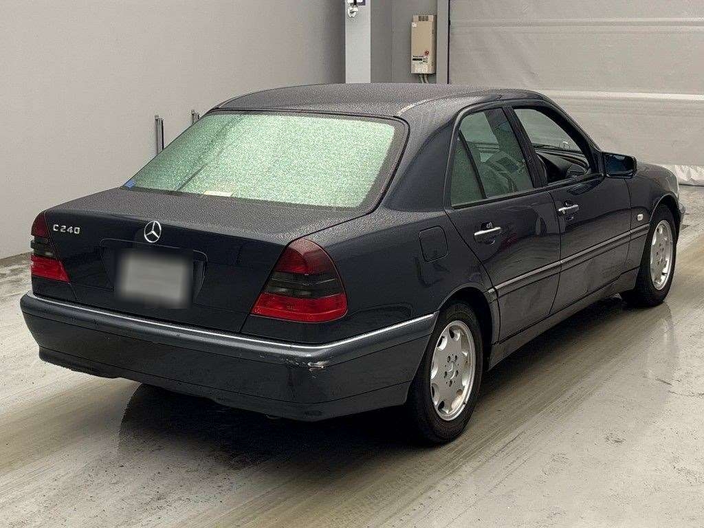 MERCEDES BENZ C CLASS