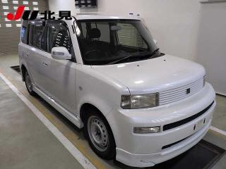 TOYOTA BB