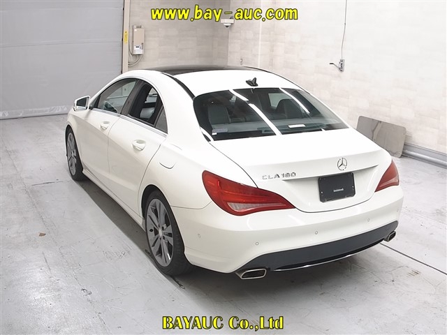 MERCEDES BENZ CLA