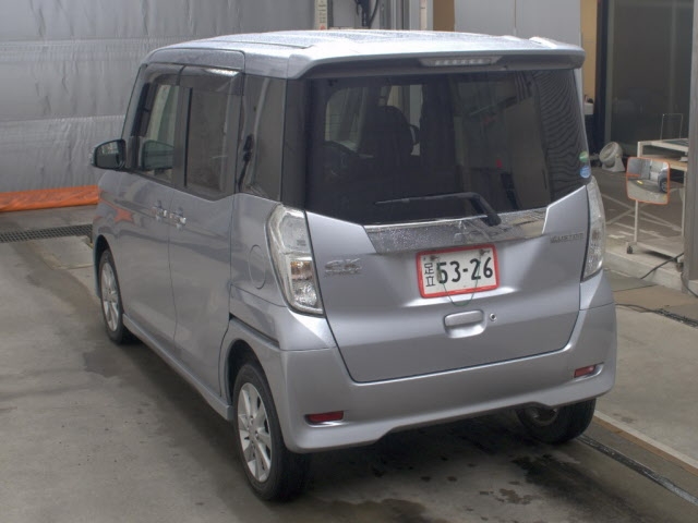 MITSUBISHI EK SPACE