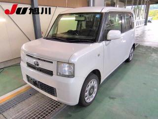 TOYOTA PIXIS SPACE