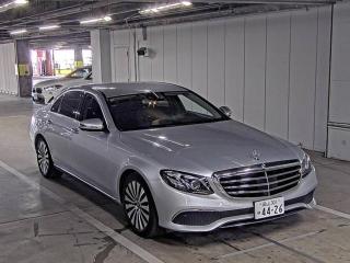 MERCEDES BENZ E CLASS