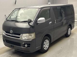 TOYOTA REGIUS VAN