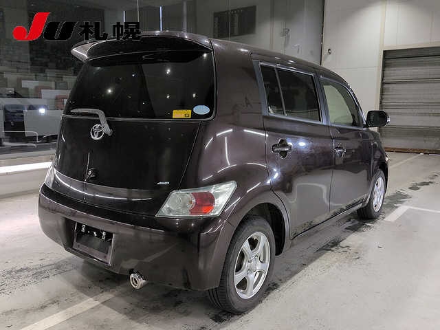 TOYOTA BB