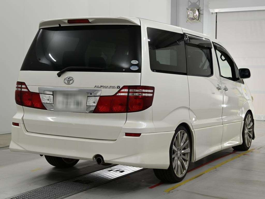 TOYOTA ALPHARD V