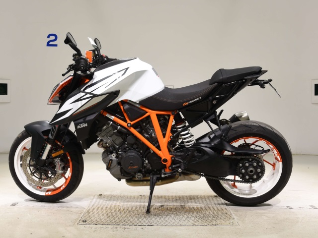 KTM KTM 1290 SUPER DUKE R