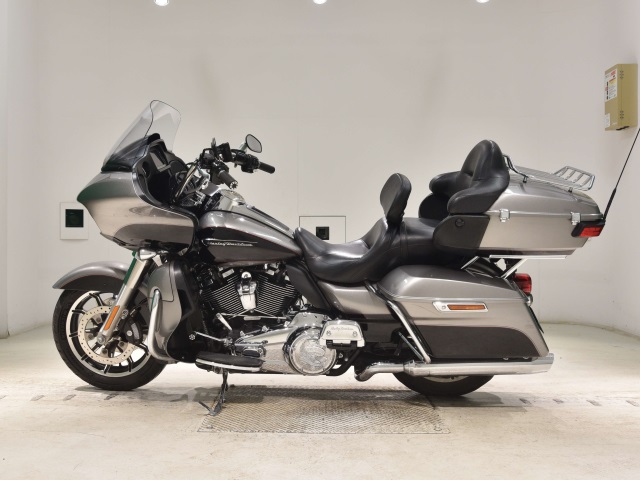 Harley-Davidson  HARLEY FLTRU1750