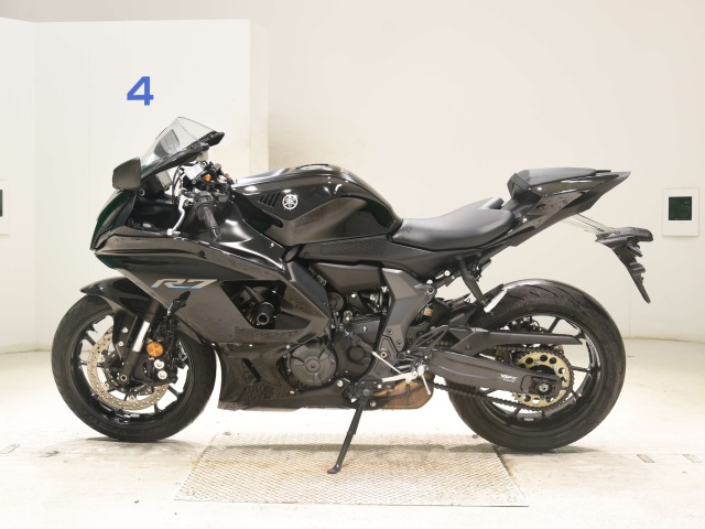 Yamaha YZF-R7-2
