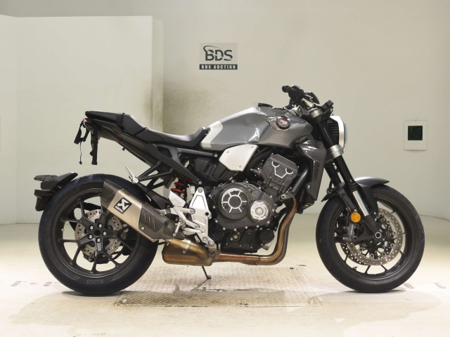 Honda CB1000R-2