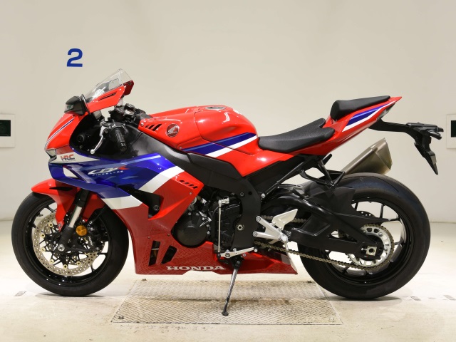 Honda CBR1000RR-R