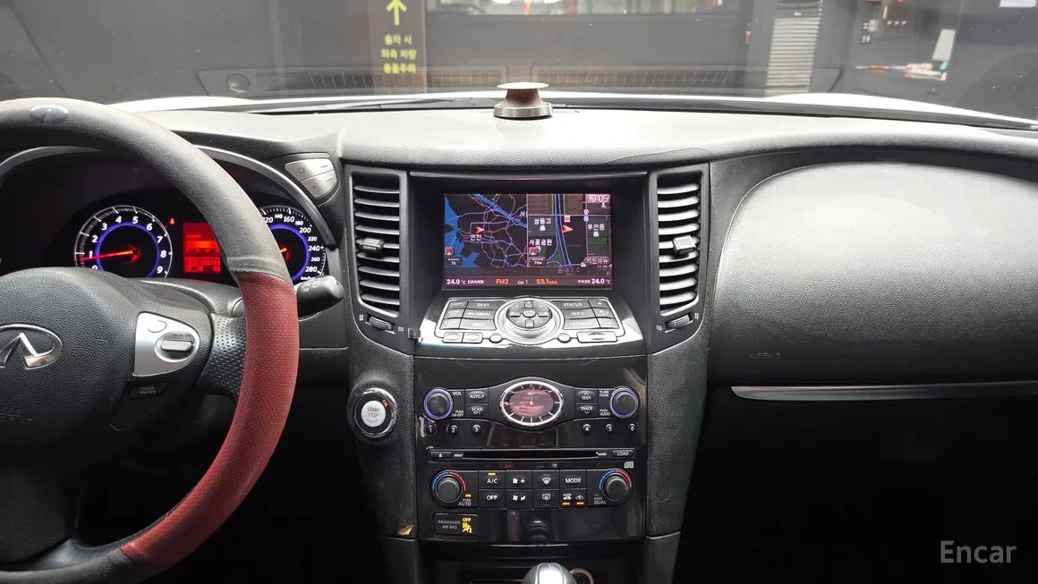 Infiniti FX