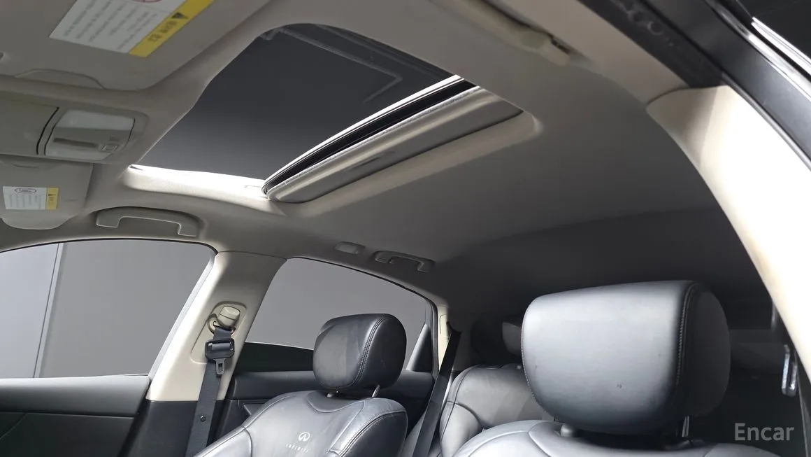 Infiniti FX