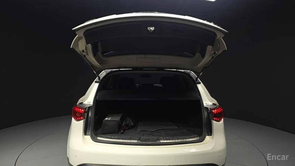 Infiniti FX