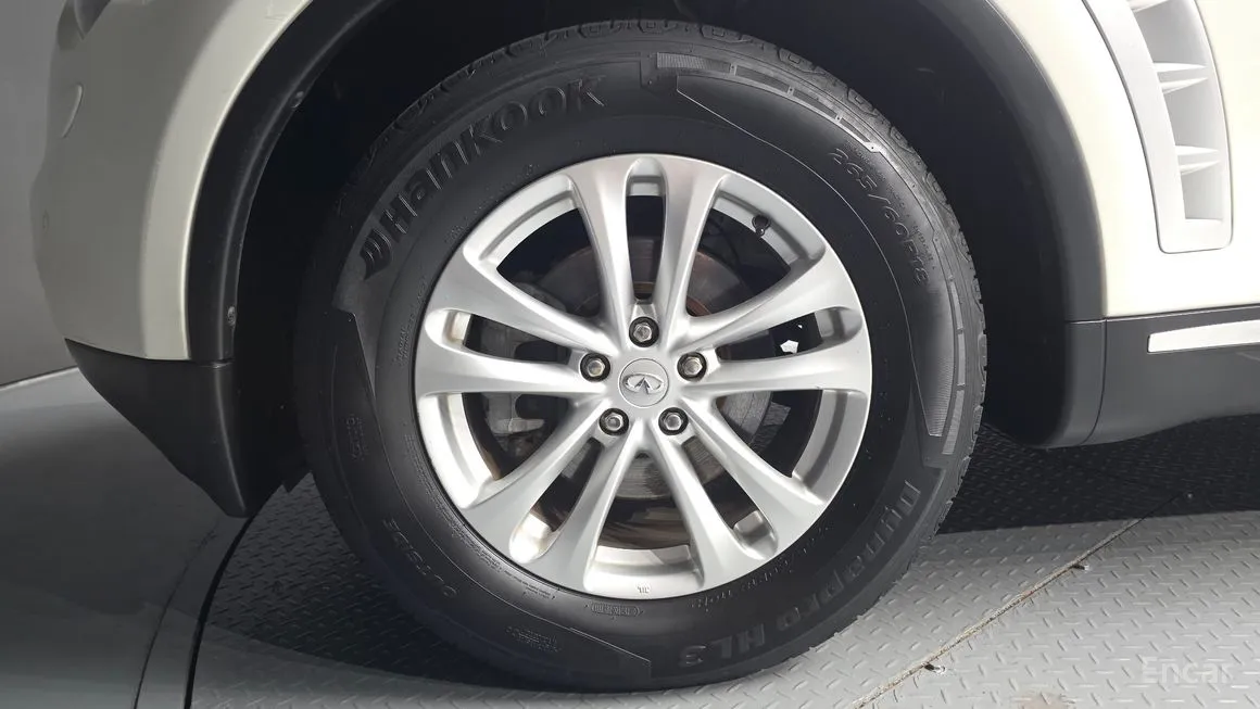 Infiniti FX