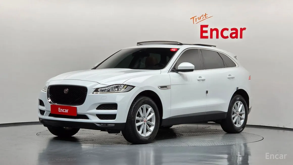 Jaguar F-PACE