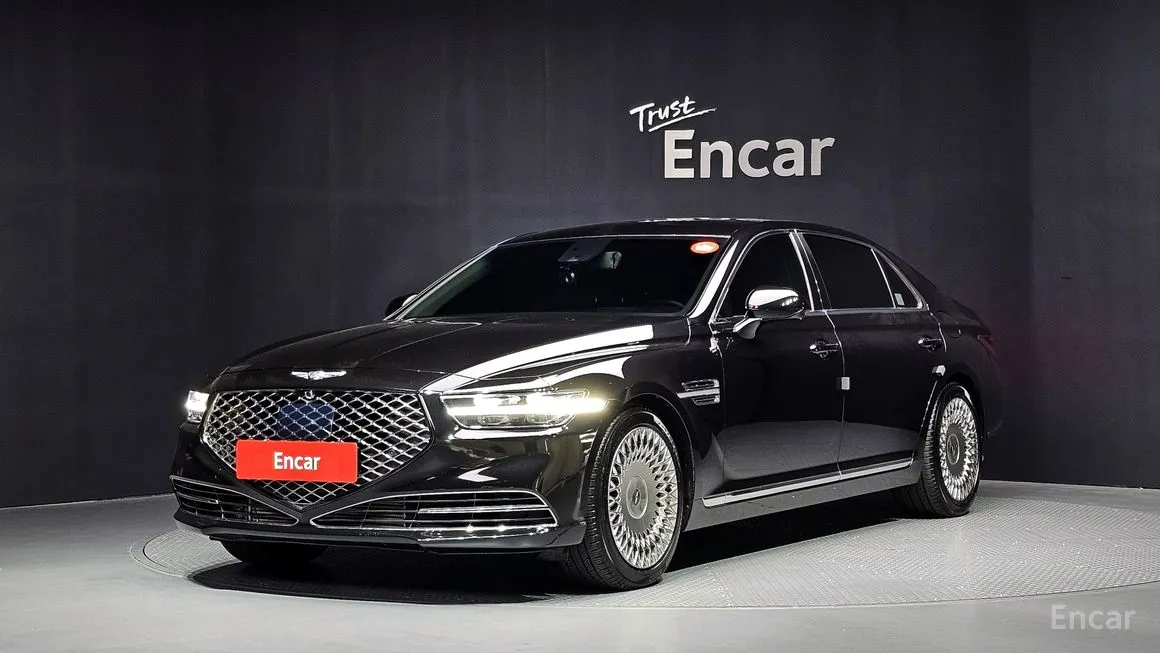 Genesis G90