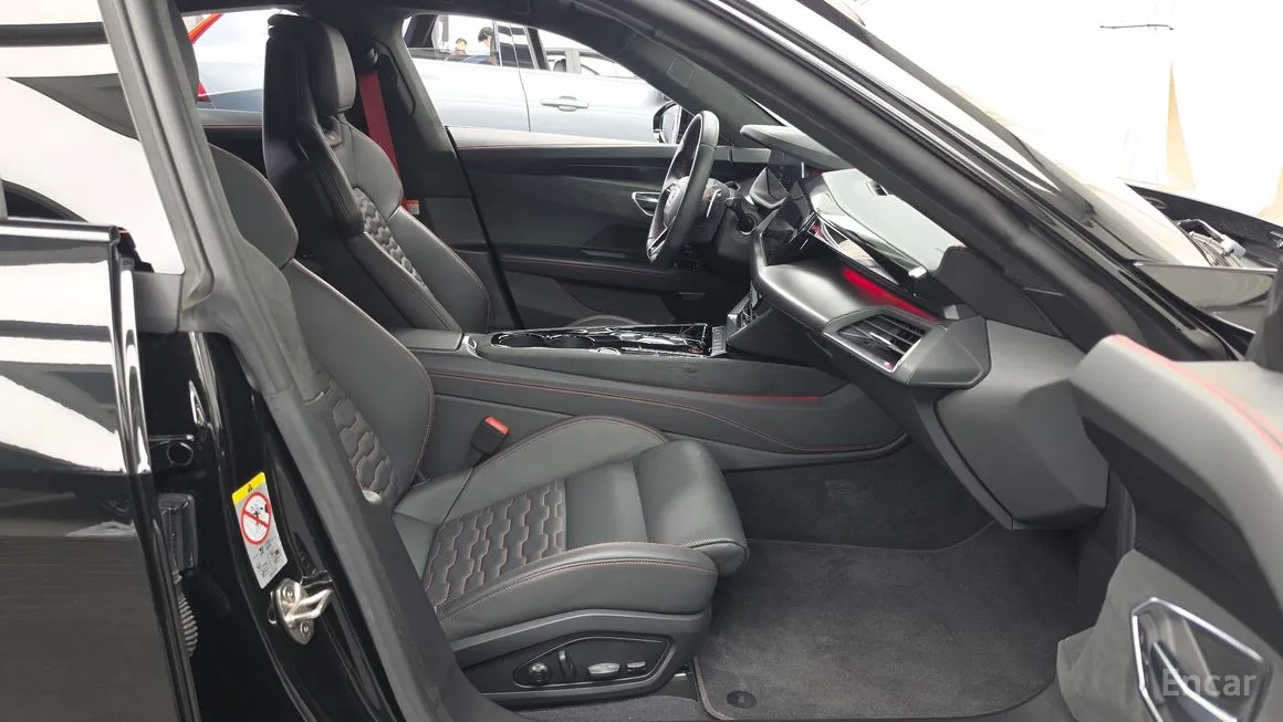 Audi RS e-tron GT