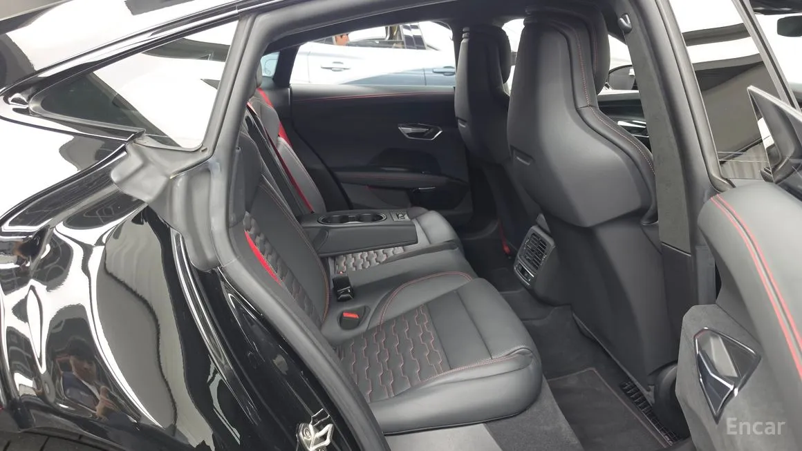Audi RS e-tron GT