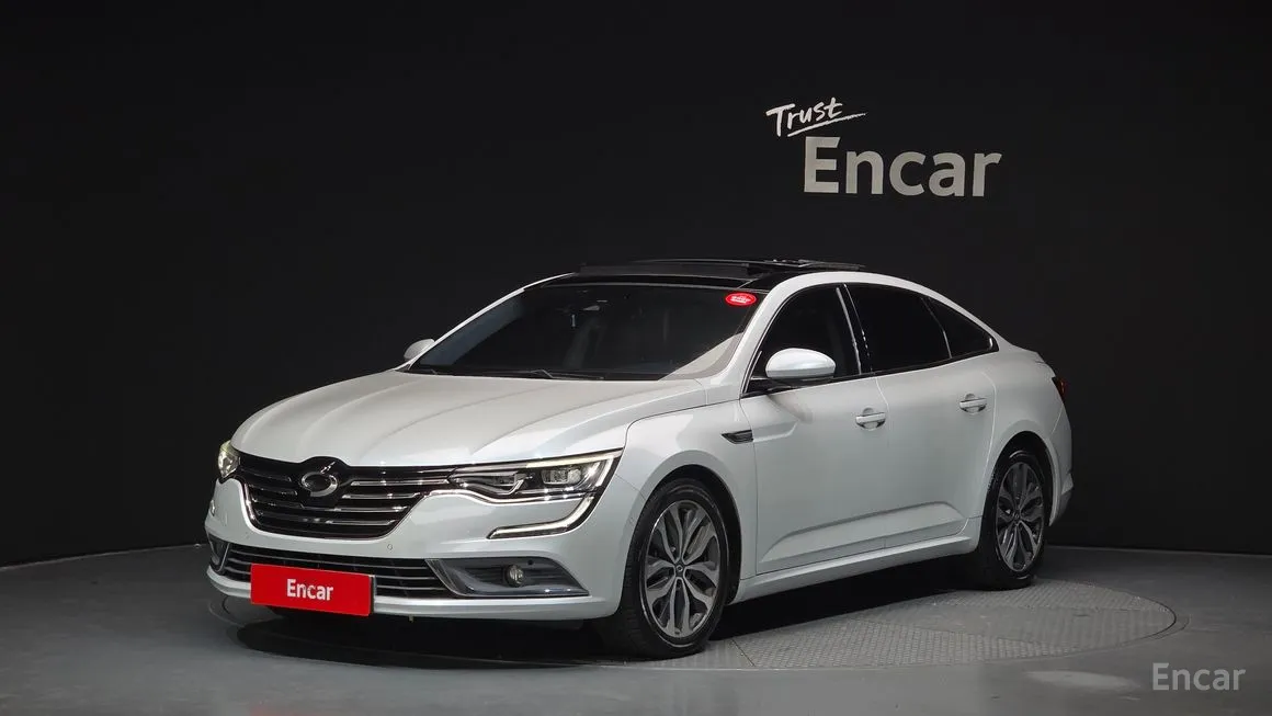 Renault SM6