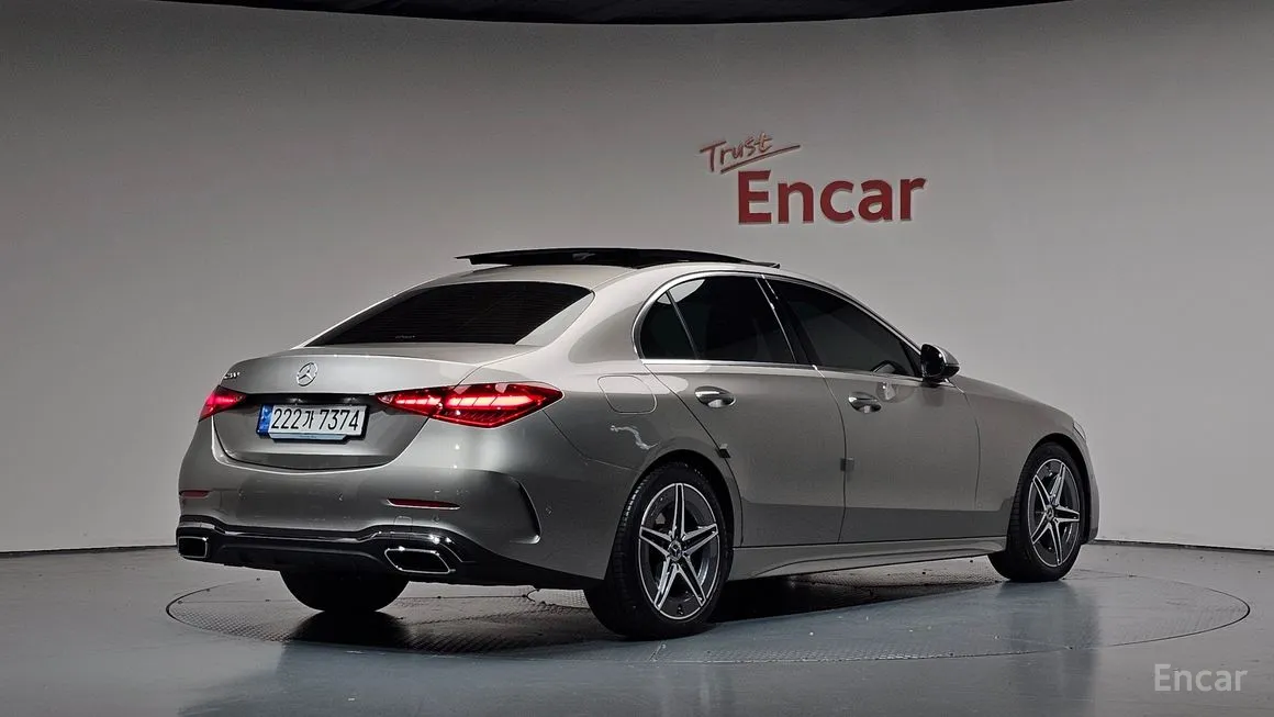Mercedes-Benz C-Class