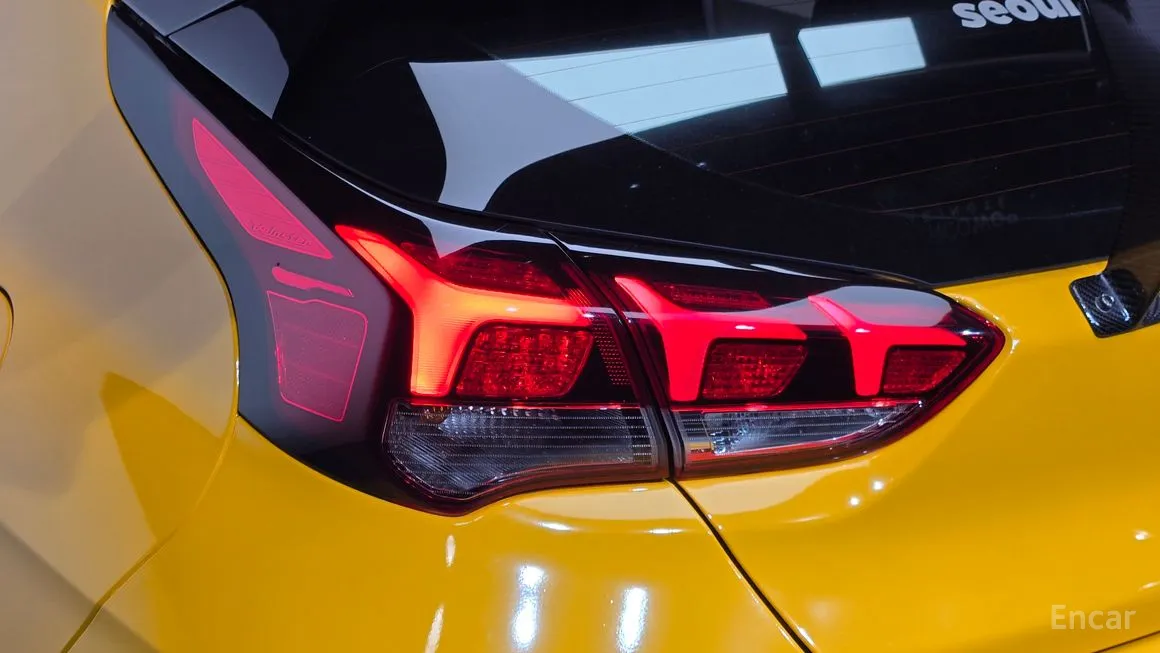 Hyundai Veloster