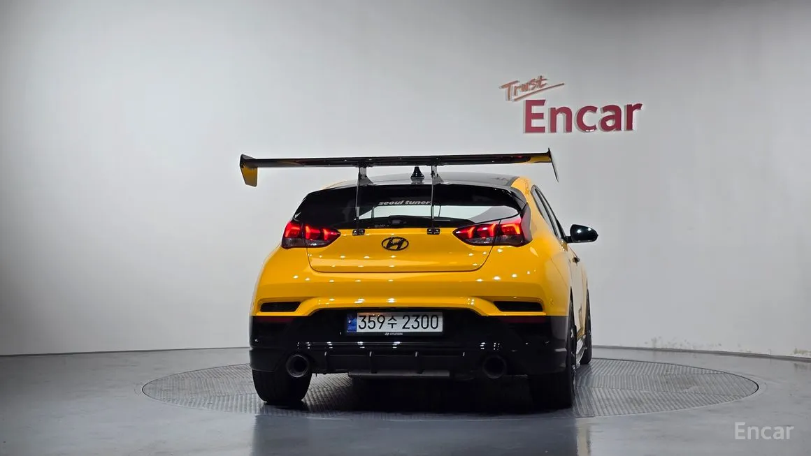Hyundai Veloster