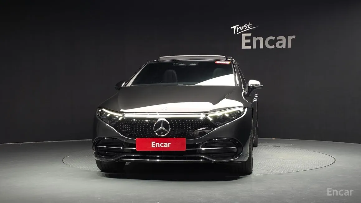 Mercedes-Benz EQS