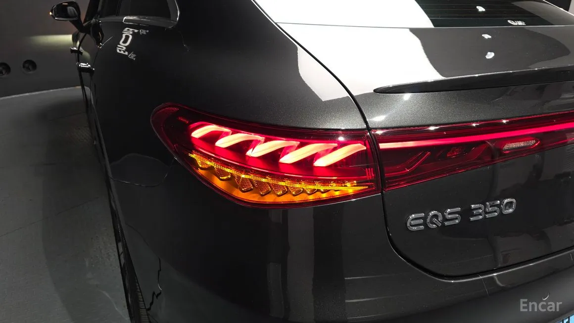 Mercedes-Benz EQS