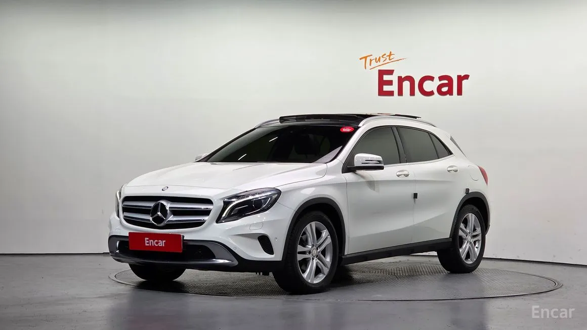 Mercedes-Benz GLA-Class