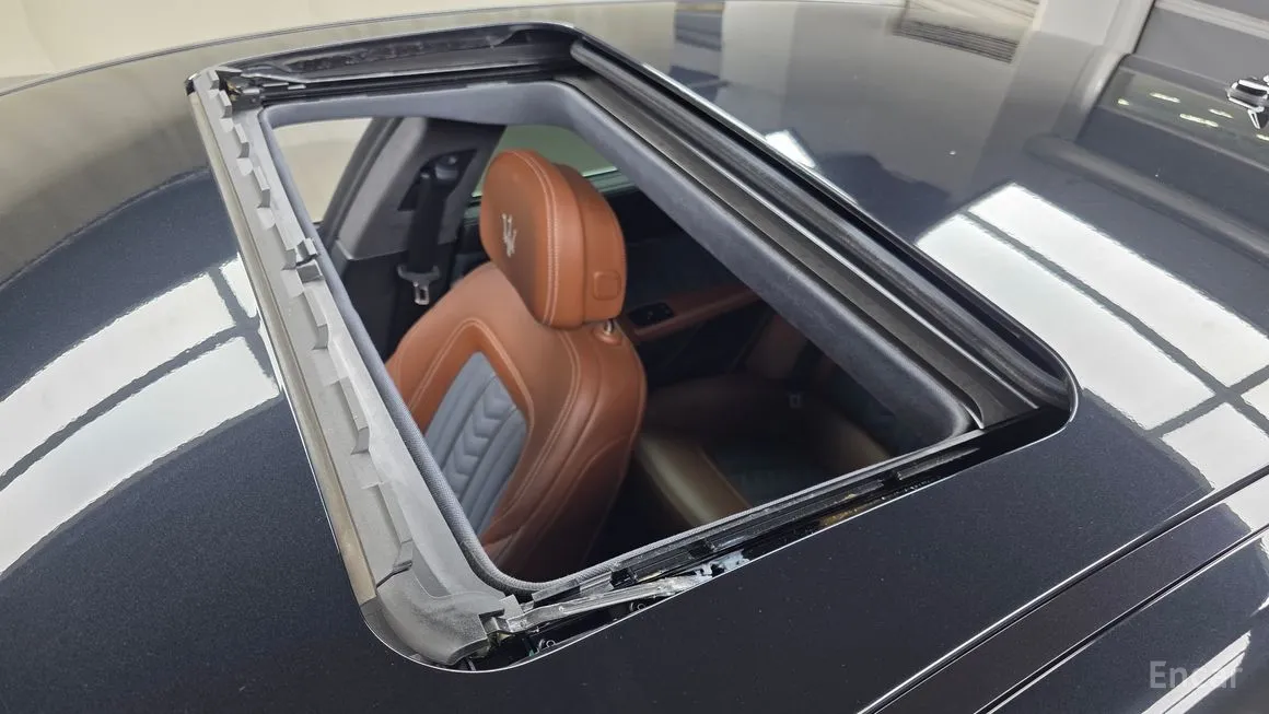 Maserati Quattroporte