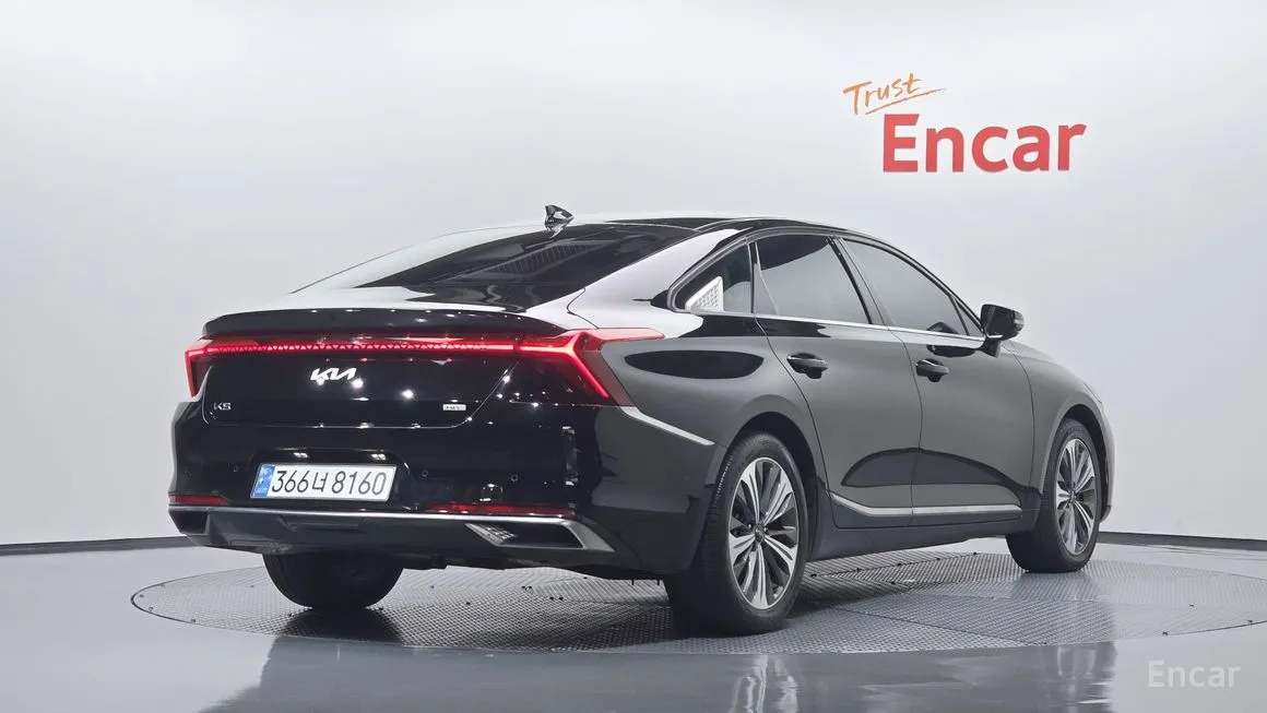 Kia K8