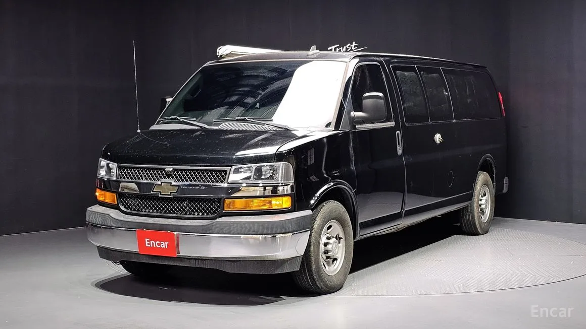 Chevrolet Express Van
