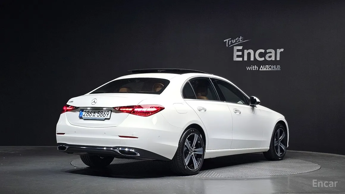 Mercedes-Benz C-Class