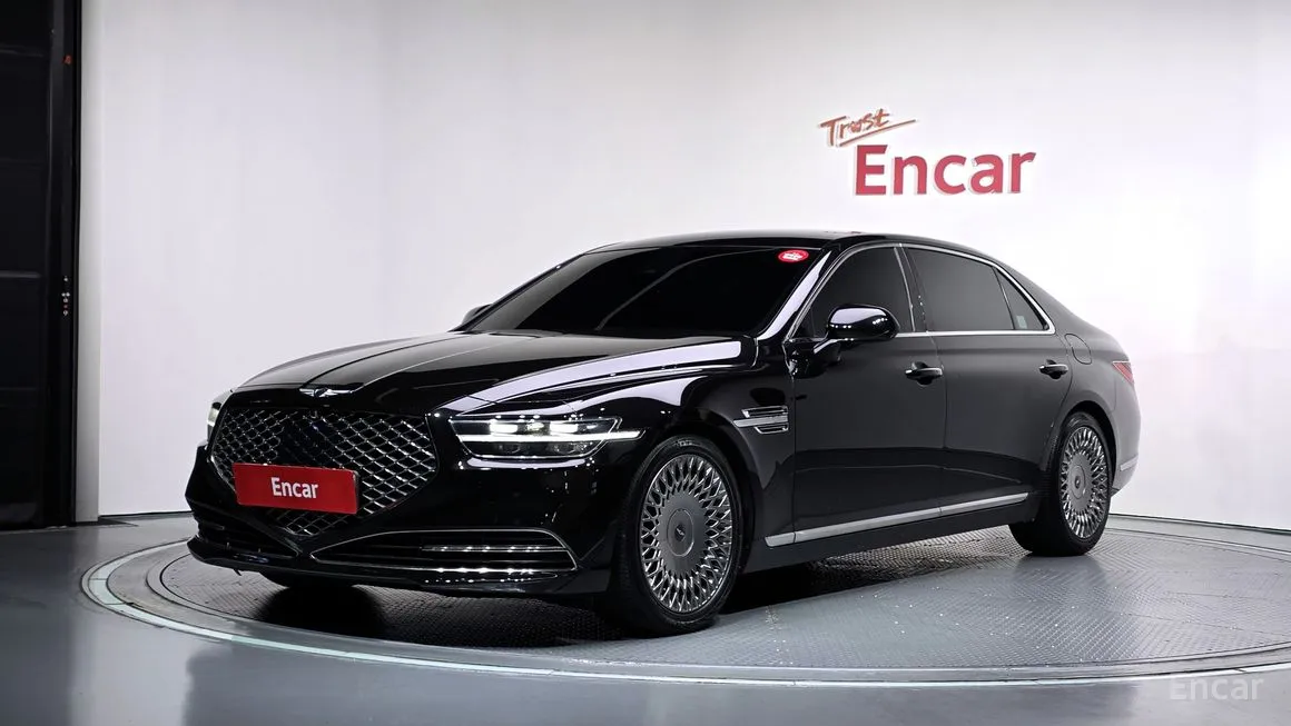 Genesis G90