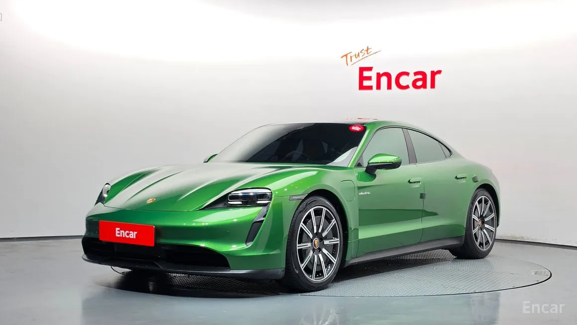Porsche Taycan