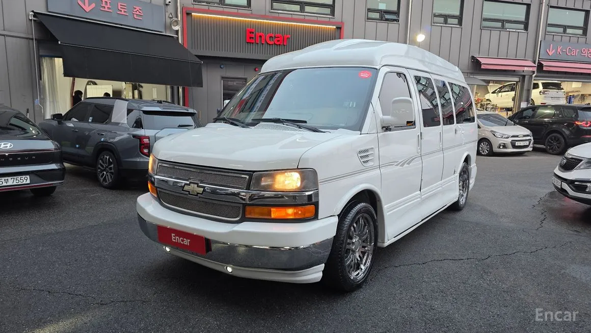 Chevrolet Express Van