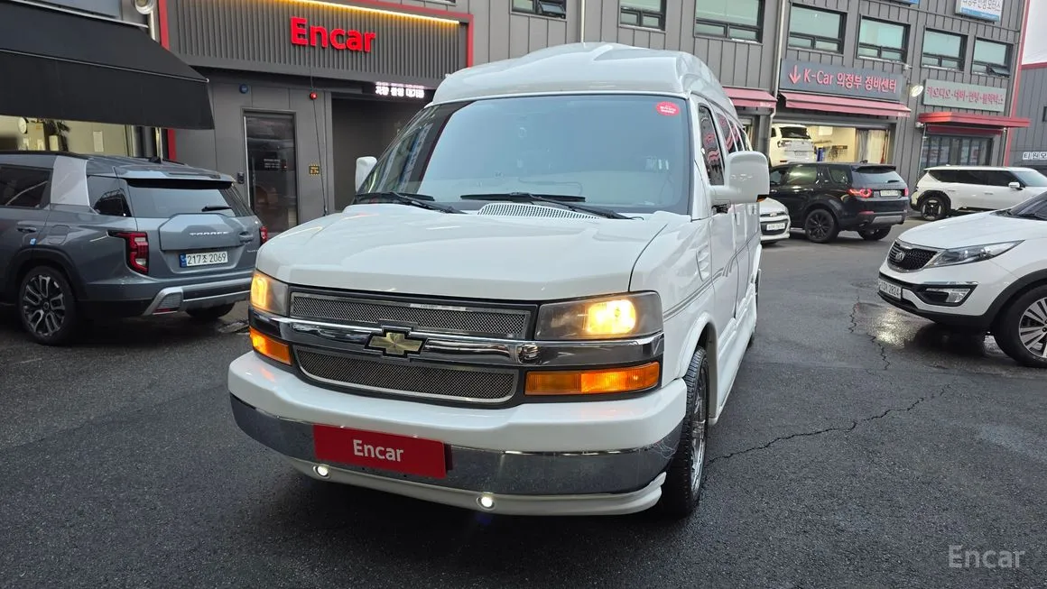 Chevrolet Express Van