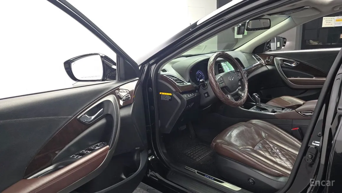 Hyundai Aslan