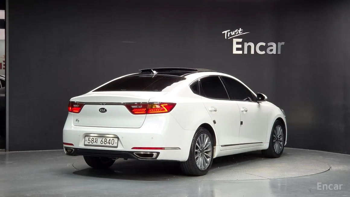 Kia K7