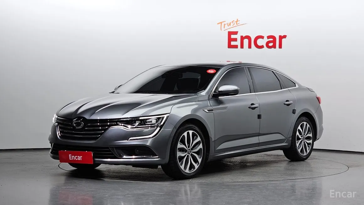 Renault SM6