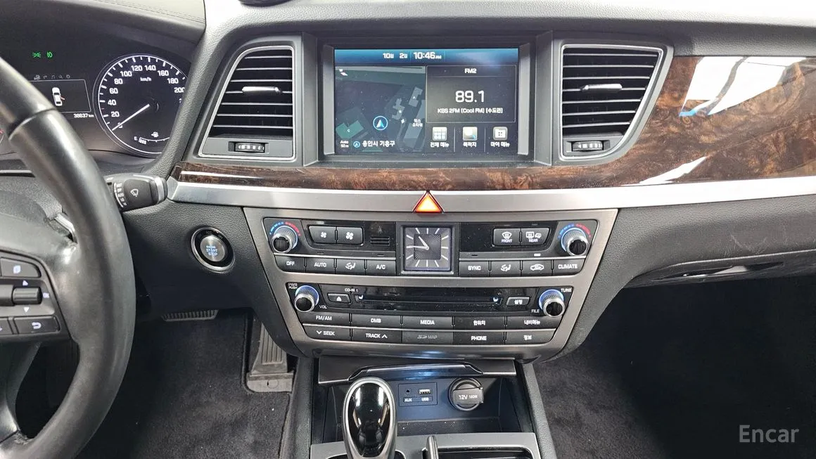 Hyundai Genesis