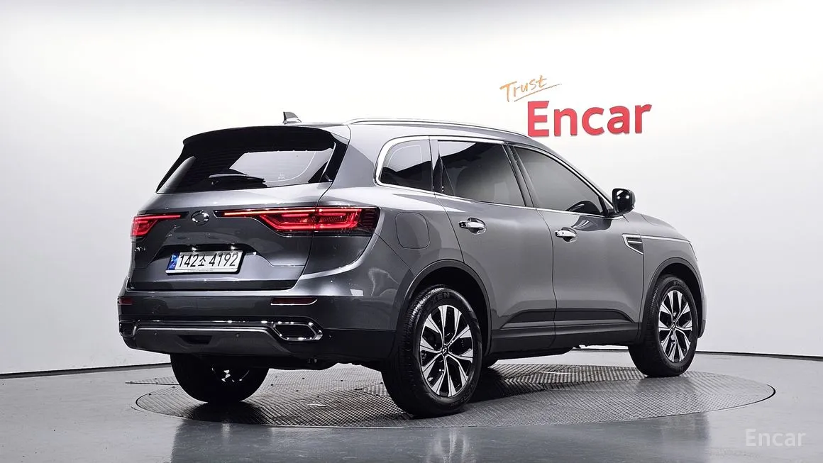 Renault QM6