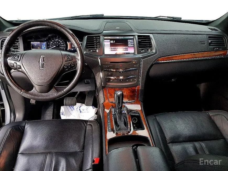 Lincoln MKS
