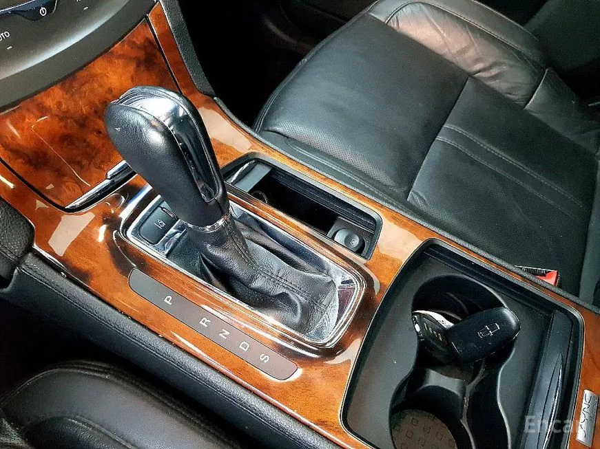 Lincoln MKS