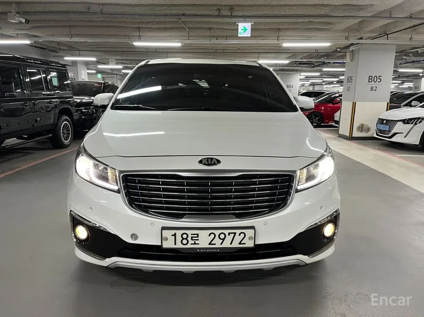 Kia Carnival